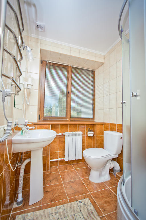 Grand Sport Hotel Brovary Ruang foto