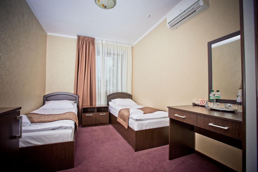 Grand Sport Hotel Brovary Ruang foto