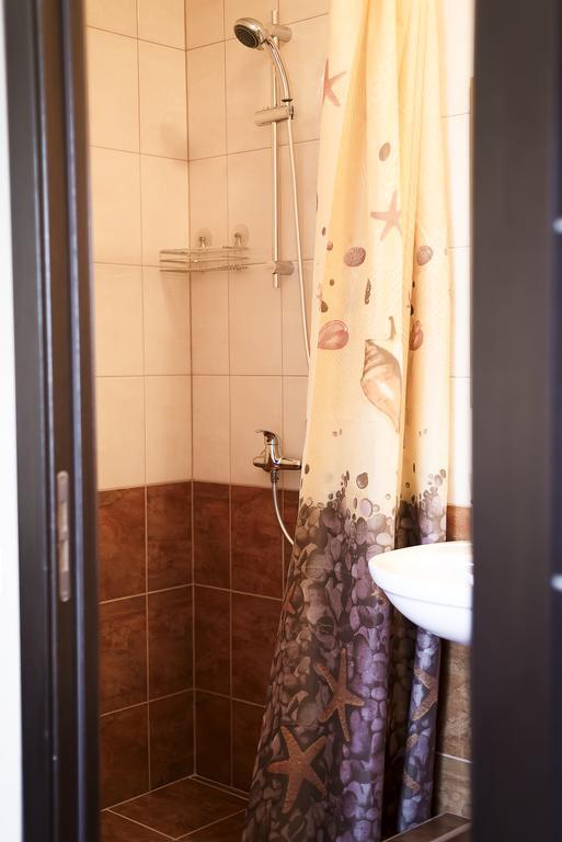 Grand Sport Hotel Brovary Bagian luar foto