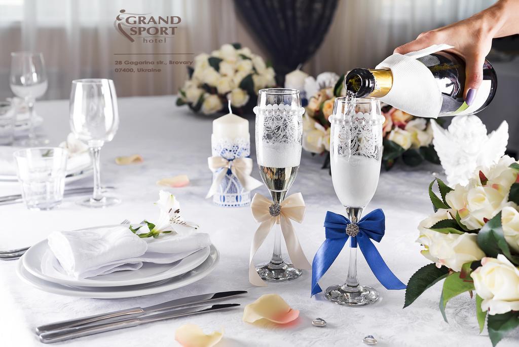 Grand Sport Hotel Brovary Bagian luar foto